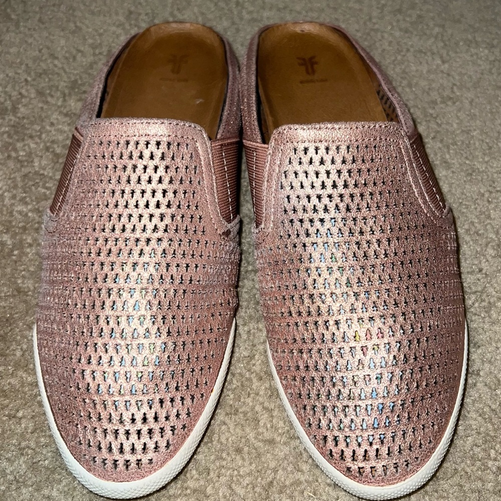 frye ivy gore slip on